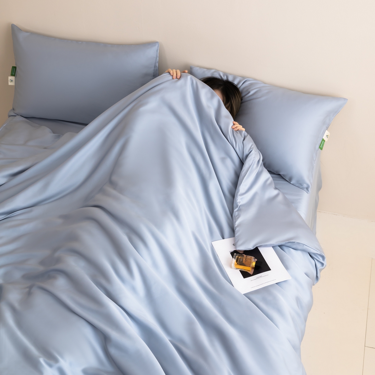 91家纺网 家纺一手货源 找家纺 眠博士 2026新款60S天丝莱赛尔纯色四件套 60S天丝套件-黄昏蓝