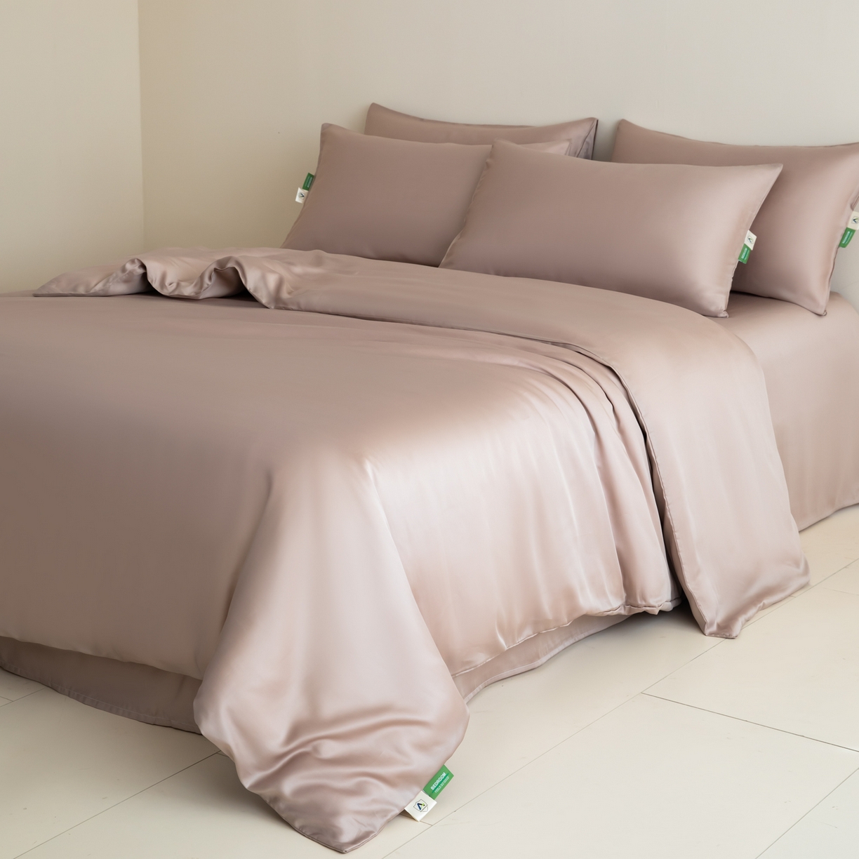 91家纺网 家纺一手货源 找家纺 眠博士 2026新款60S天丝莱赛尔纯色四件套 60S天丝套件-中茶色