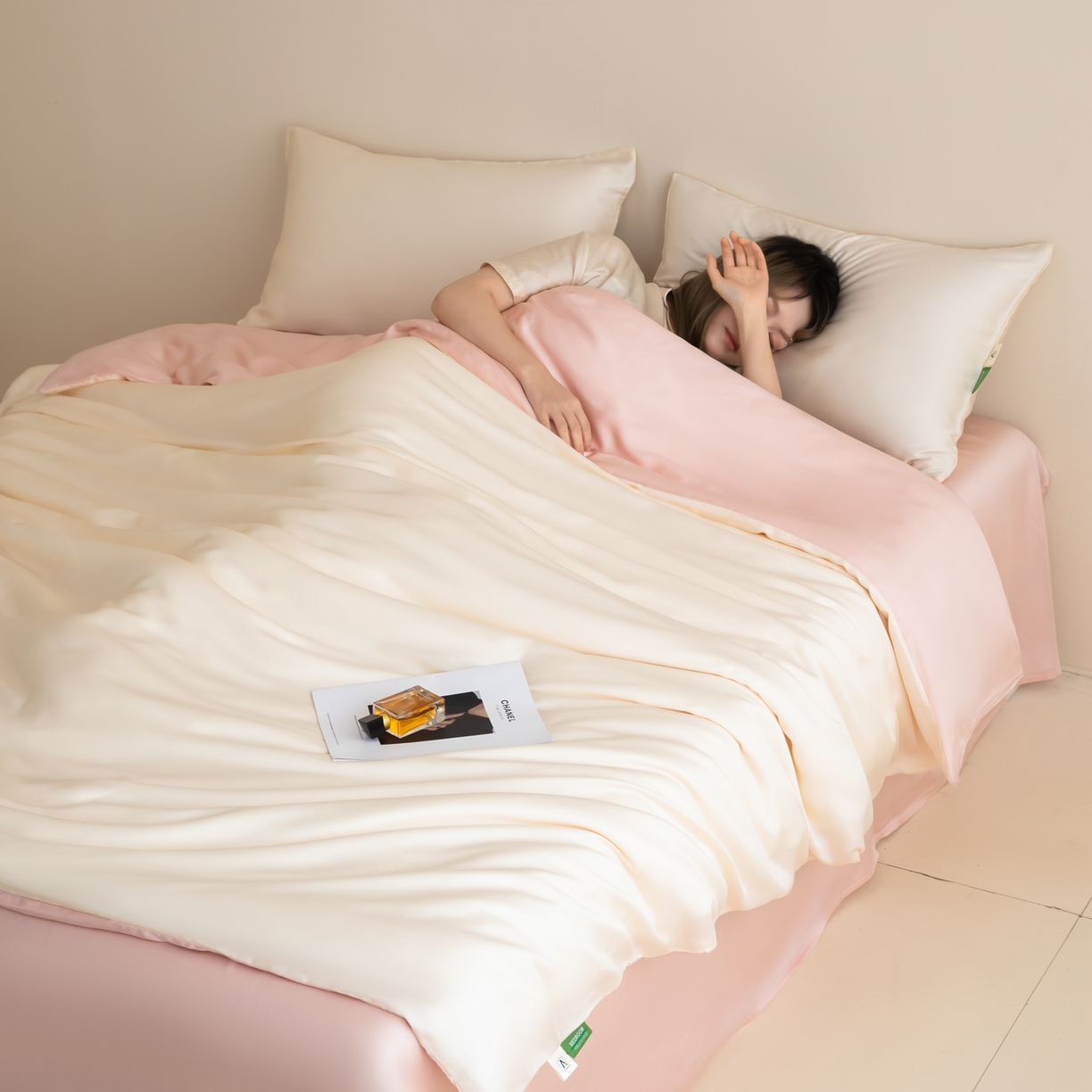 眠博士 2026新款60S天丝莱赛尔纯色四件套 60S天丝套件-云朵白+粉