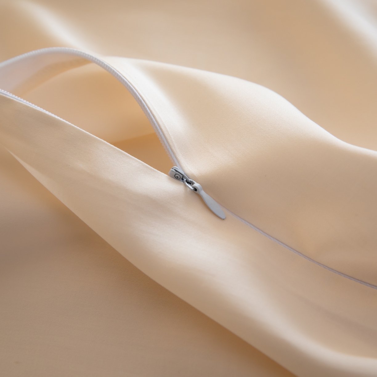 91家纺网 家纺一手货源 找家纺 眠博士 2026新款60S天丝莱赛尔纯色四件套 60S天丝套件-云朵白