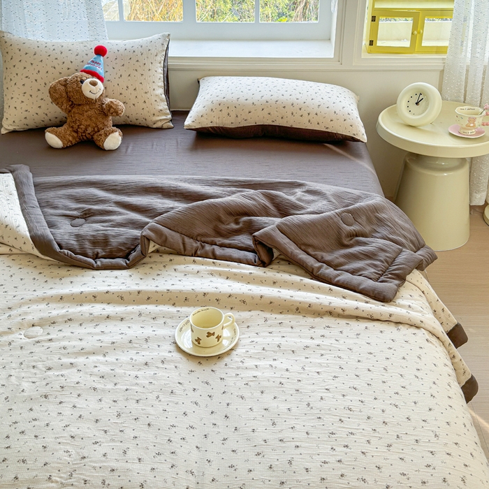 91家纺网 家纺一手货源 找家纺 贝扬思家纺 2026新款三层纱柔软亲肤夏被夏凉被空调被-柔纱 柔纱-莫奈-咖