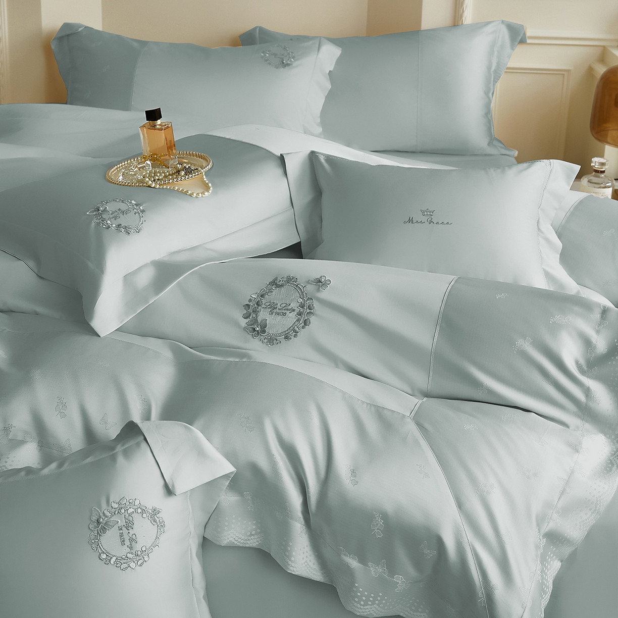 91家纺网 家纺一手货源 找家纺 蒂爵 2026新款高支天丝棉四件套 冰晶兰