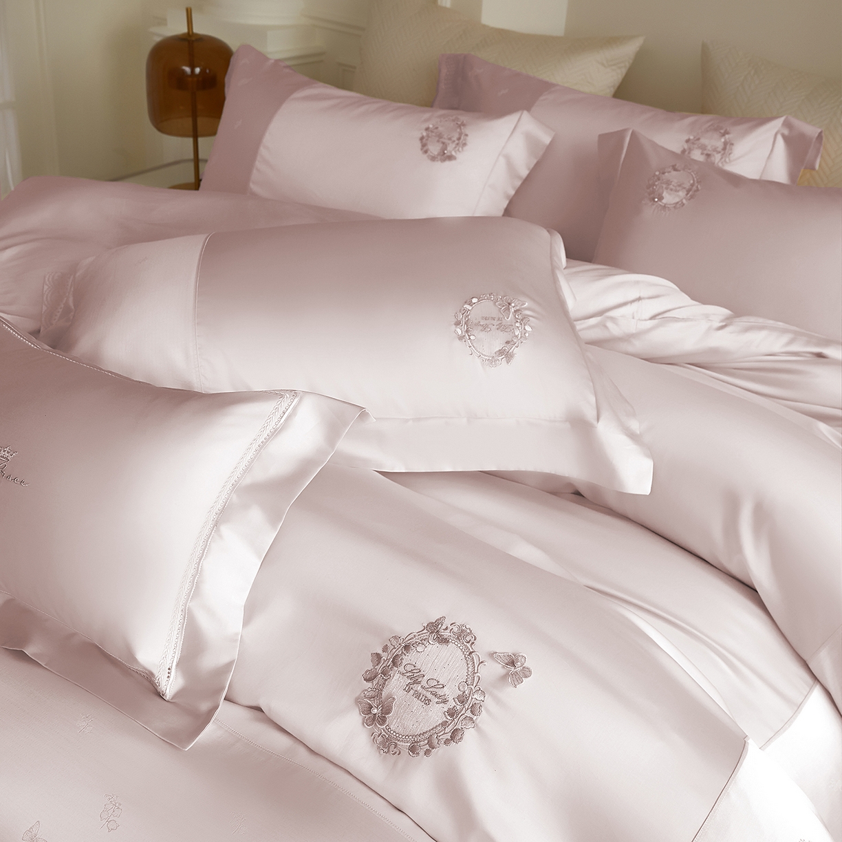 91家纺网 家纺一手货源 找家纺 蒂爵 2026新款高支天丝棉四件套 粉豆沙