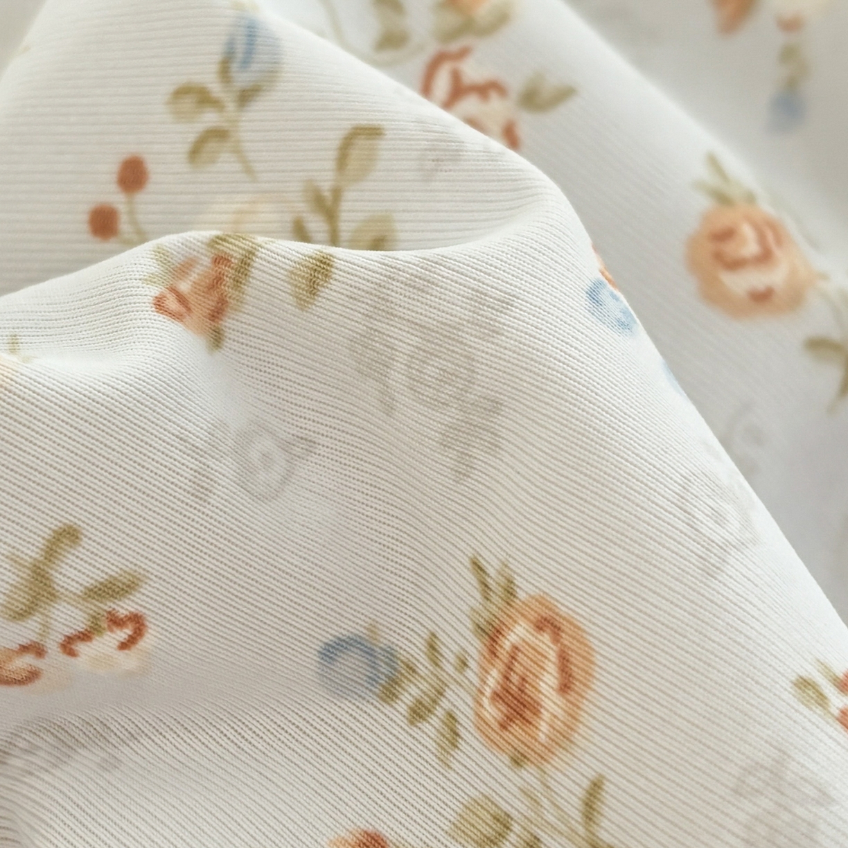 91家纺网 家纺一手货源 找家纺 （总）优悦生活馆 2026新款花边款锦氨凉感丝夏被