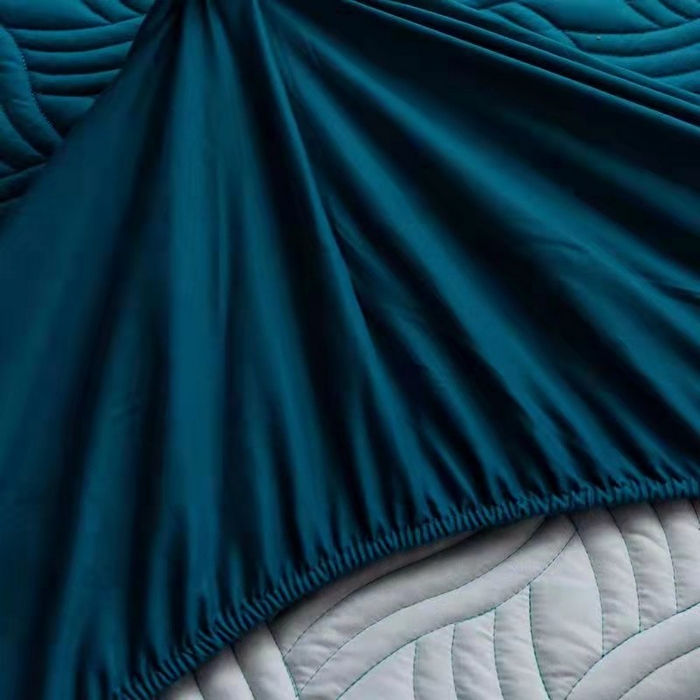 91家纺网 家纺一手货源 找家纺 沁童儿童用品店 2026新款全棉纯棉绗绣夹棉花床笠单件单床笠 宝蓝