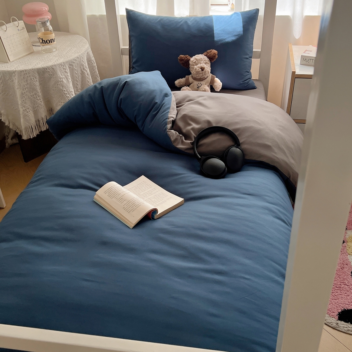 91家纺网 家纺一手货源 找家纺 缦绣阁家纺 2026新款亲肤水洗棉纯色四件套床单被罩被套单件学生宿舍上下铺单人三件套 宝兰浅灰