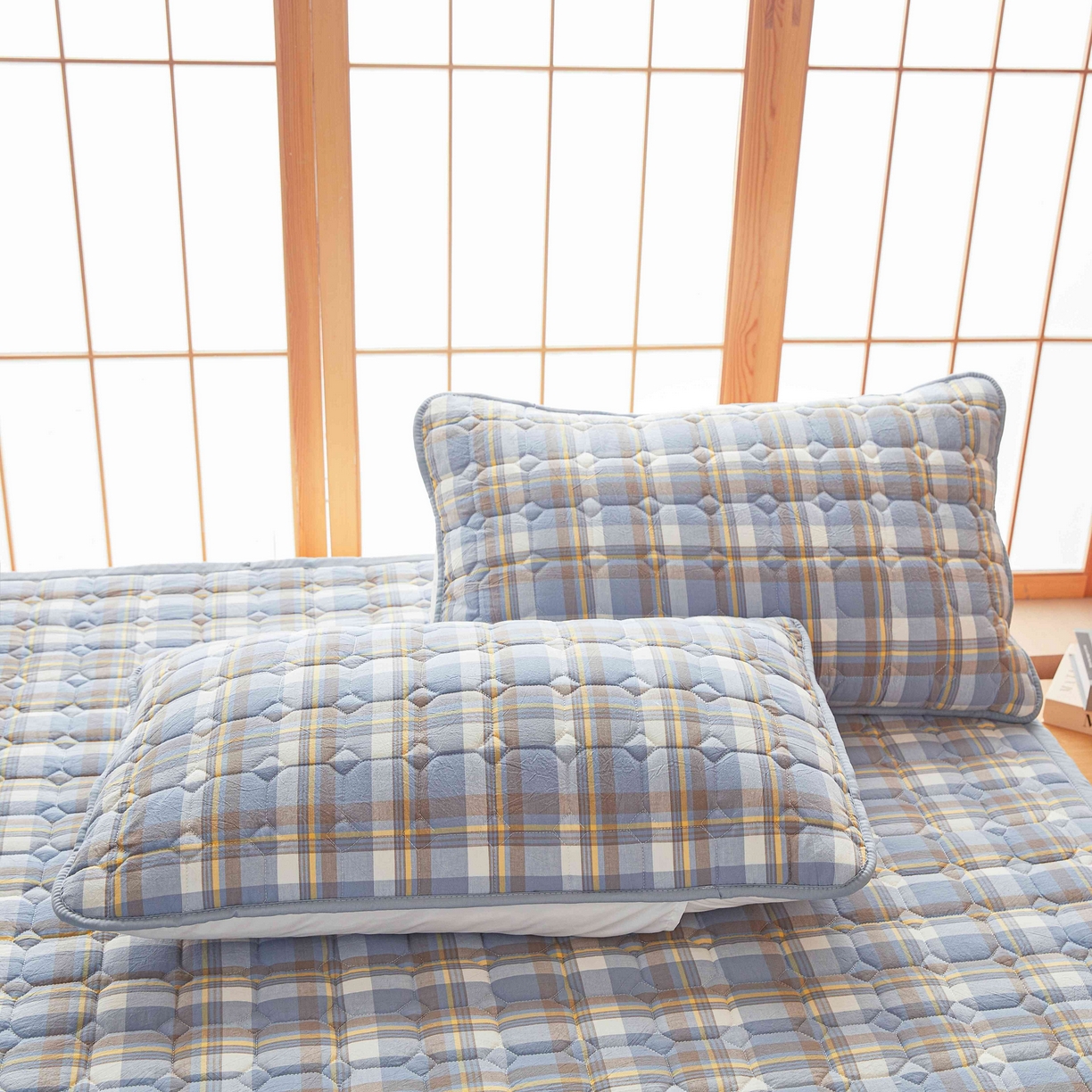 91家纺网 家纺一手货源 找家纺 曼陀罗 2026新款无印风新疆棉花床垫床护垫 冰川蓝格