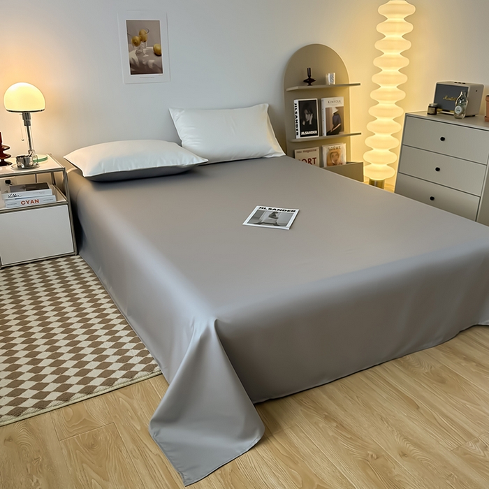 91家纺网 家纺一手货源 找家纺 缦绣阁家纺  2026新款夏季轻奢水洗冰丝四件套真丝简约纯色被罩被套学生宿舍三件套-洛可可系列 洛可可-白+浅灰