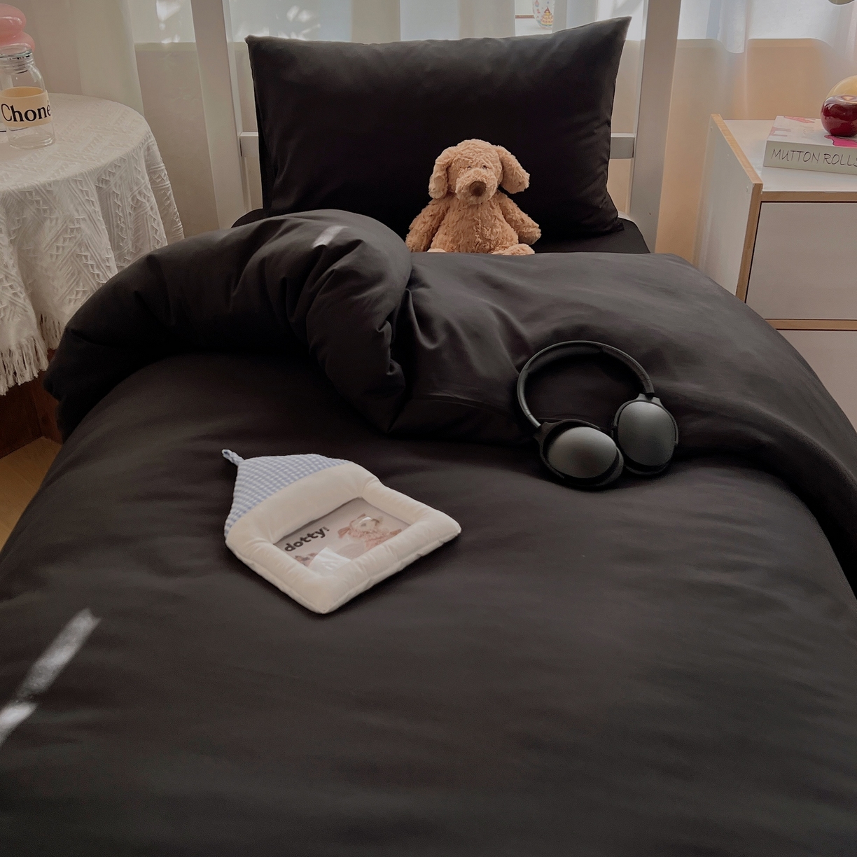 91家纺网 家纺一手货源 找家纺 缦绣阁家纺 2026新款亲肤水洗棉纯色四件套床单被罩被套单件学生宿舍上下铺单人三件套 纯色酷黑