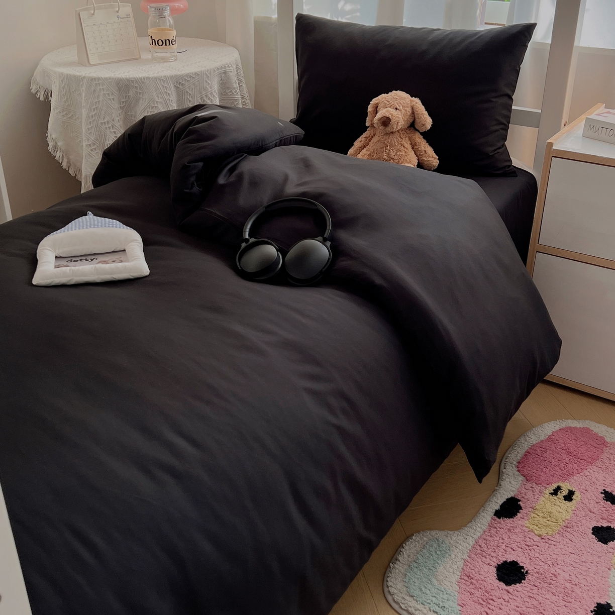 91家纺网 家纺一手货源 找家纺 缦绣阁家纺 2026新款亲肤水洗棉纯色四件套床单被罩被套单件学生宿舍上下铺单人三件套 纯色酷黑