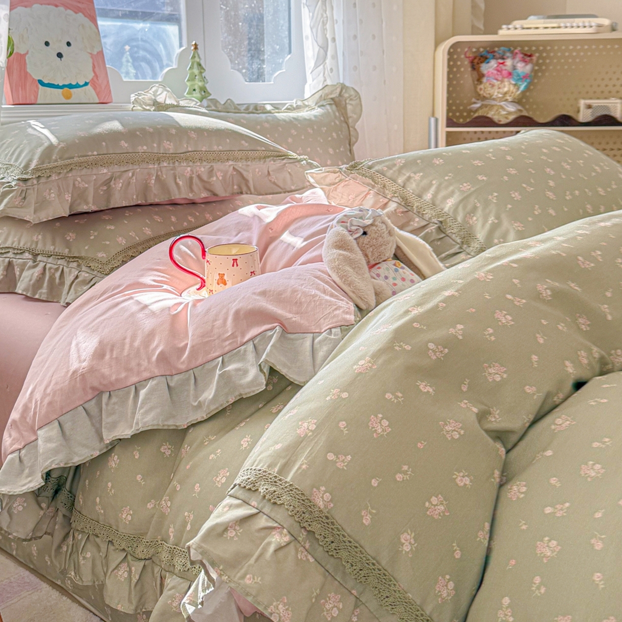 91家纺网 家纺一手货源 找家纺 眠屿家纺 2026新款40支全棉纯棉小清新法式花边款四件套 花颜悦色