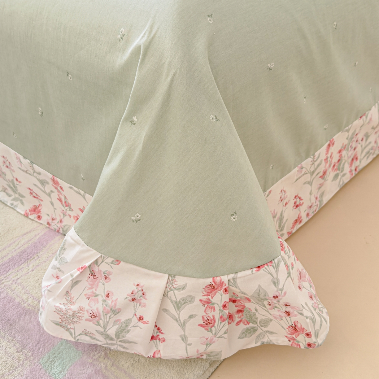 91家纺网 家纺一手货源 找家纺 眠屿家纺 2026新款40支全棉纯棉小清新法式花边款四件套 风吟