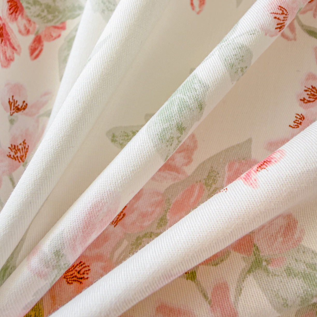 91家纺网 家纺一手货源 找家纺 眠屿家纺 2026新款40支全棉纯棉小清新法式花边款四件套 风吟