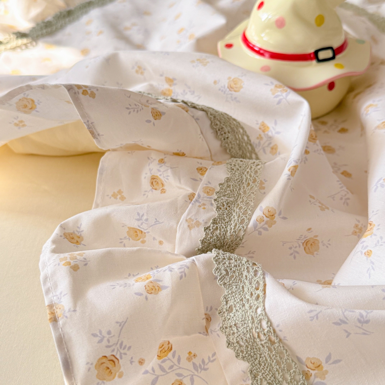 91家纺网 家纺一手货源 找家纺 眠屿家纺 2026新款40支全棉纯棉小清新法式花边款四件套 花漫弥香