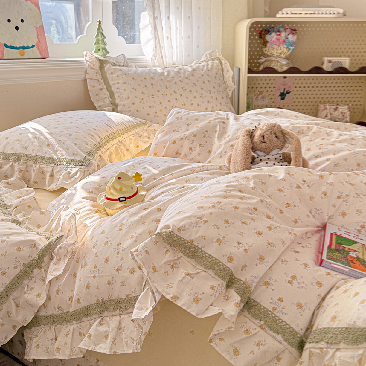 91家纺网 家纺一手货源 找家纺 眠屿家纺 2026新款40支全棉纯棉小清新法式花边款四件套 花漫弥香