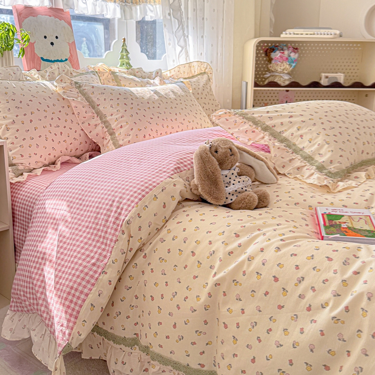 91家纺网 家纺一手货源 找家纺 眠屿家纺 2026新款40支全棉纯棉小清新法式花边款四件套 富贵香韵