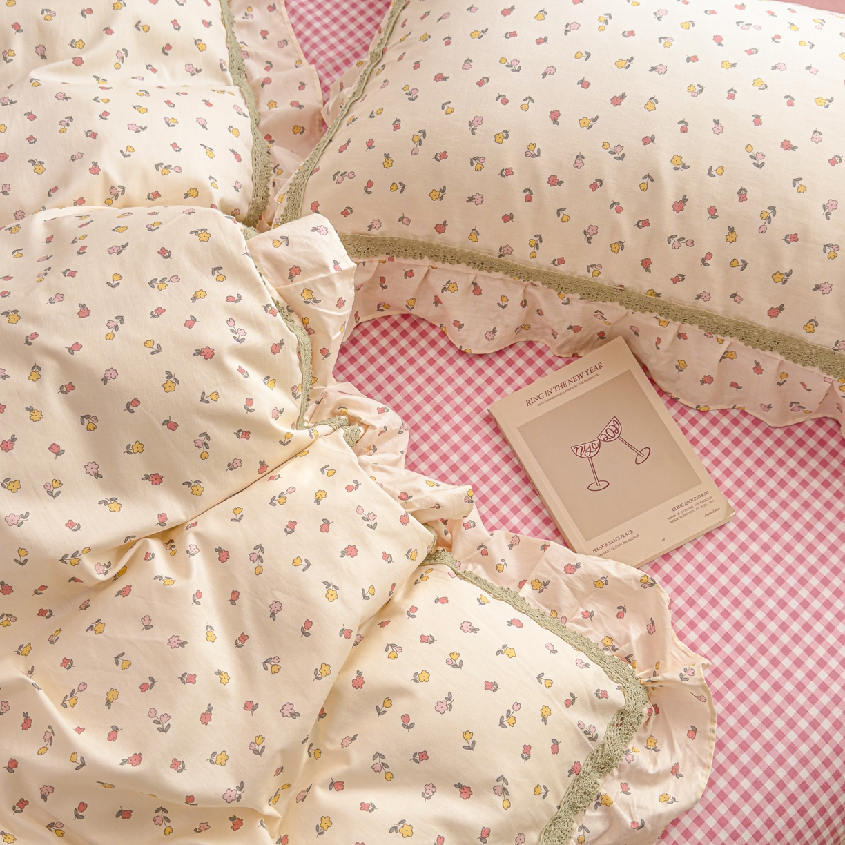 91家纺网 家纺一手货源 找家纺 眠屿家纺 2026新款40支全棉纯棉小清新法式花边款四件套 富贵香韵