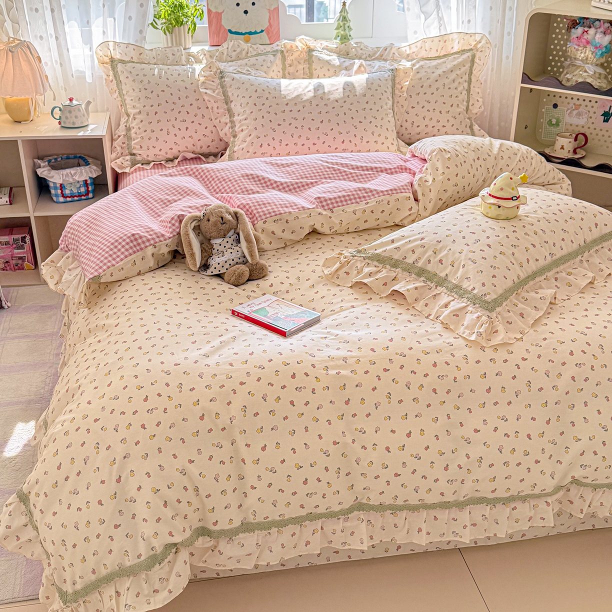 91家纺网 家纺一手货源 找家纺 眠屿家纺 2026新款40支全棉纯棉小清新法式花边款四件套 富贵香韵