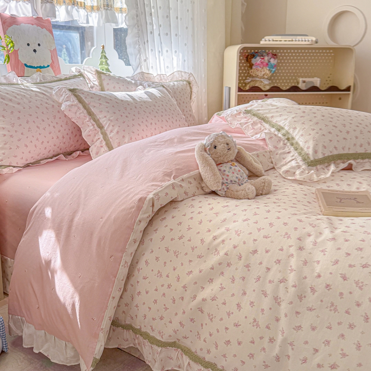 91家纺网 家纺一手货源 找家纺 眠屿家纺 2026新款40支全棉纯棉小清新法式花边款四件套 温婉花语