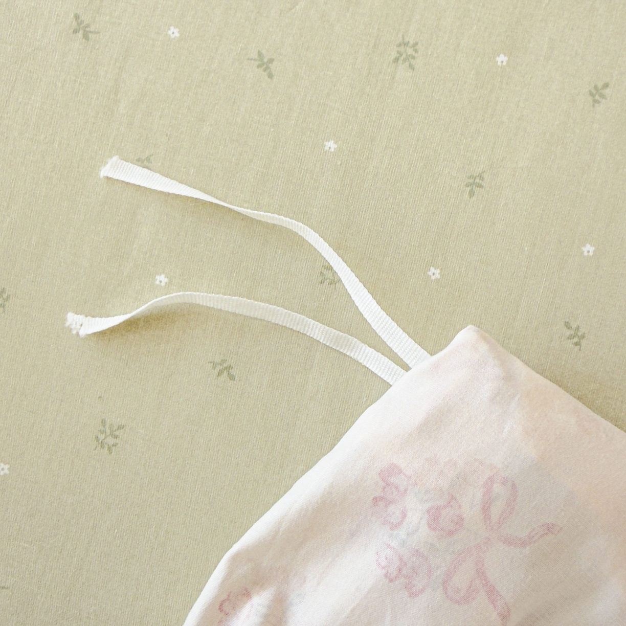 91家纺网 家纺一手货源 找家纺 眠屿家纺 2026新款40支全棉纯棉小清新法式花边款四件套 法式花园