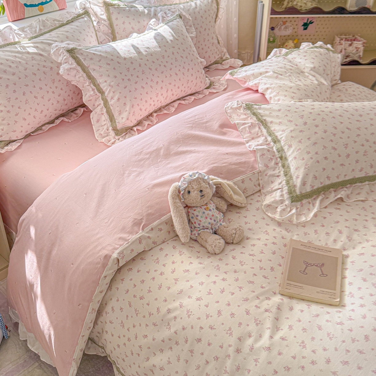 91家纺网 家纺一手货源 找家纺 眠屿家纺 2026新款40支全棉纯棉小清新法式花边款四件套 温婉花语