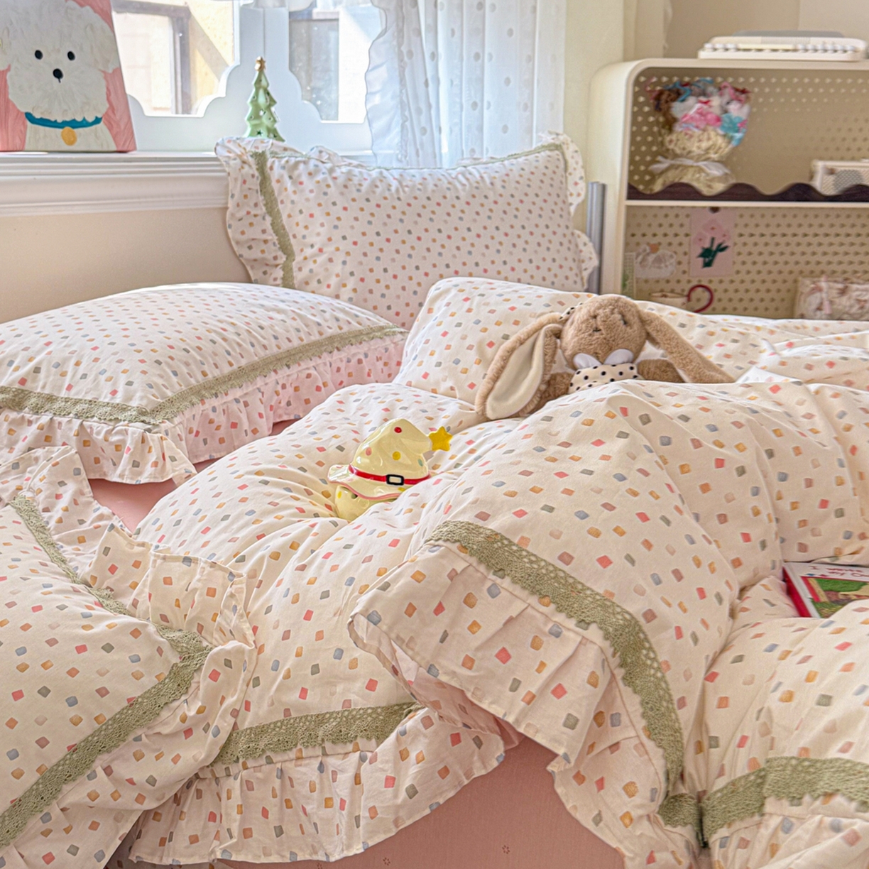 91家纺网 家纺一手货源 找家纺 眠屿家纺 2026新款40支全棉纯棉小清新法式花边款四件套 悠漾花影