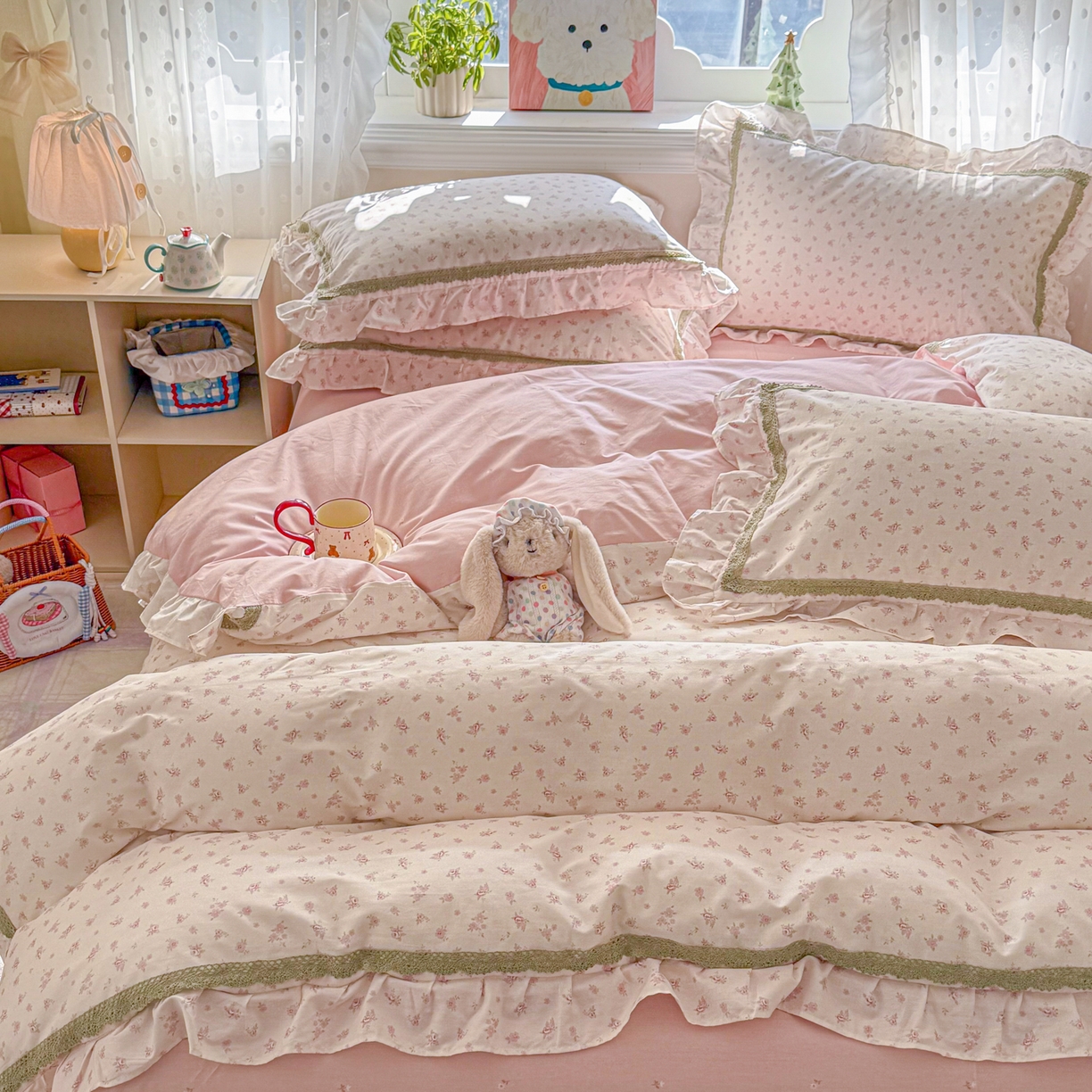 91家纺网 家纺一手货源 找家纺 眠屿家纺 2026新款40支全棉纯棉小清新法式花边款四件套 温婉花语