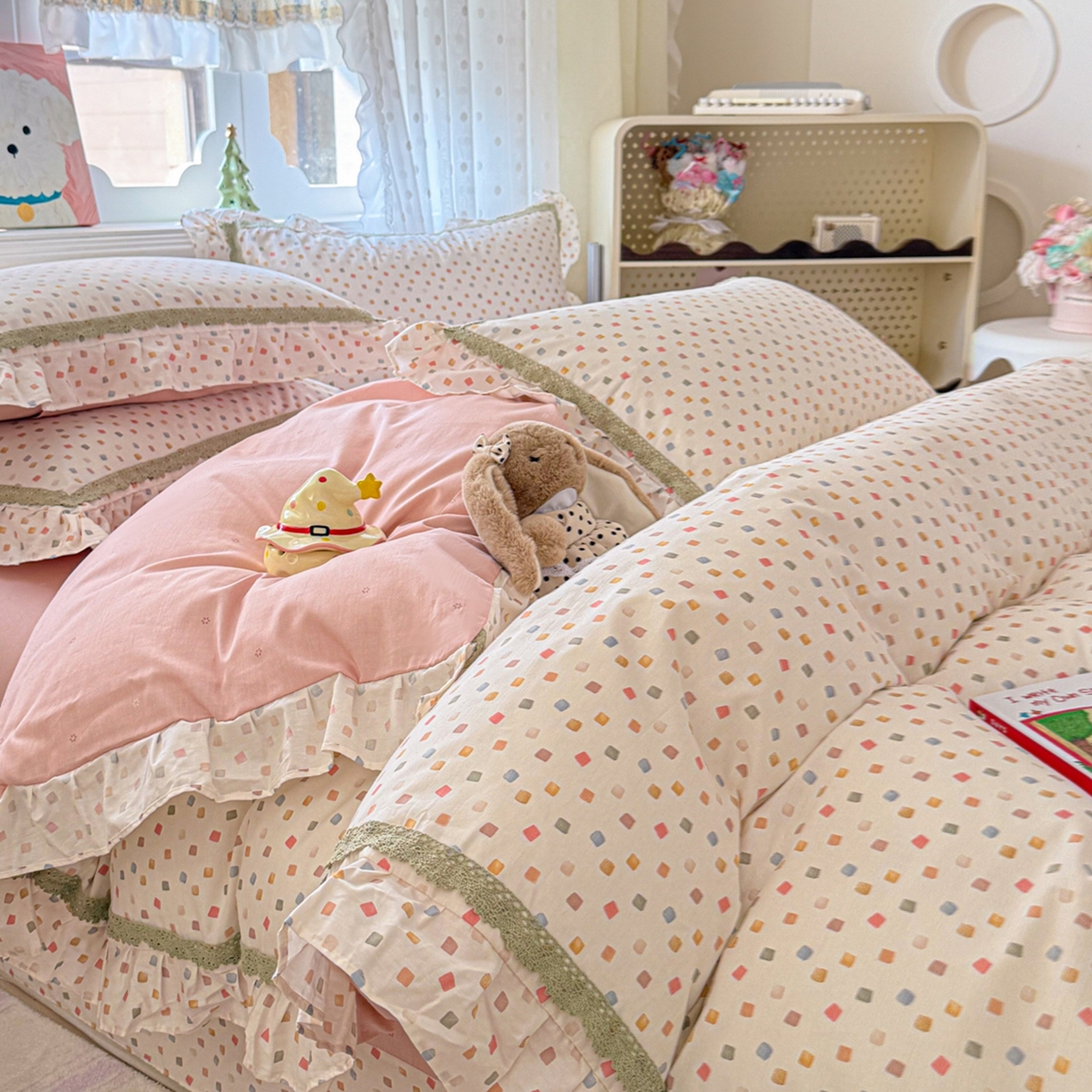 91家纺网 家纺一手货源 找家纺 眠屿家纺 2026新款40支全棉纯棉小清新法式花边款四件套 悠漾花影