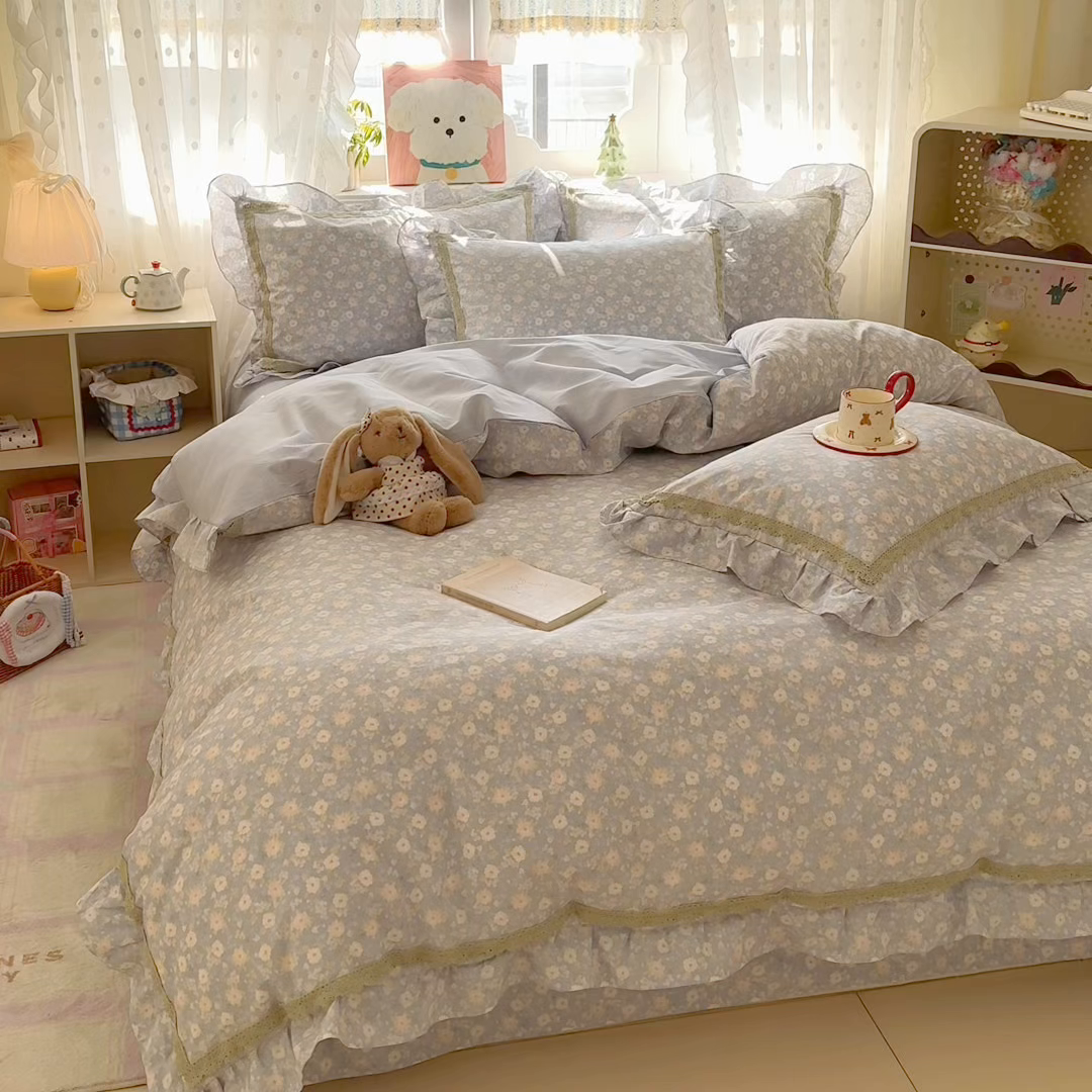 91家纺网 家纺一手货源 找家纺 眠屿家纺 2026新款40支全棉纯棉小清新法式花边款四件套 卡罗时光