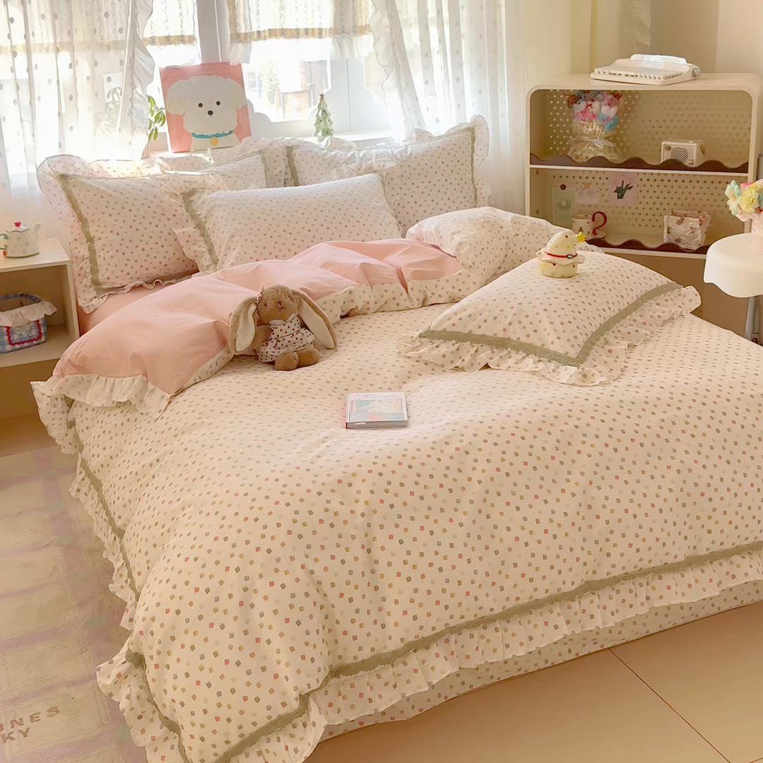 91家纺网 家纺一手货源 找家纺 眠屿家纺 2026新款40支全棉纯棉小清新法式花边款四件套 悠漾花影