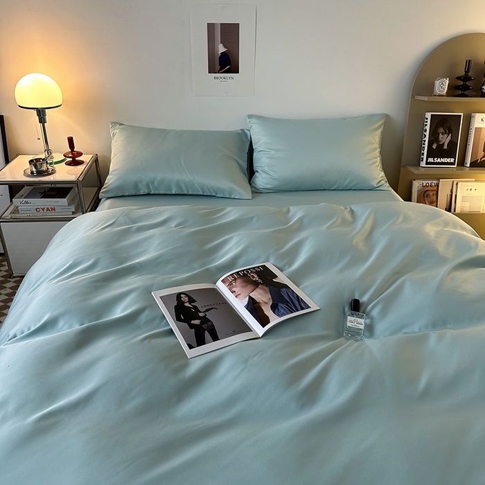 91家纺网 家纺一手货源 找家纺 缦绣阁家纺  2026新款夏季轻奢水洗冰丝四件套真丝简约纯色被罩被套学生宿舍三件套-洛可可系列 洛可可-碧湖兰