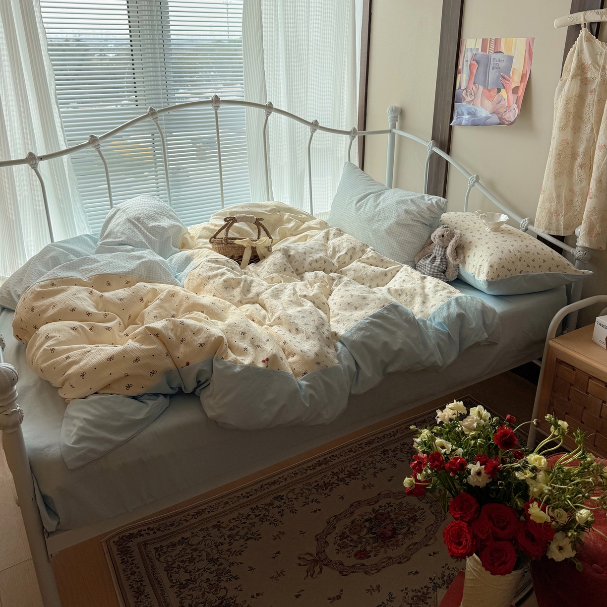 91家纺网 家纺一手货源 找家纺 轻奢坊 2026春夏新款皱皱纱双层纱拼接复古四件套-集梦 集梦奶蓝