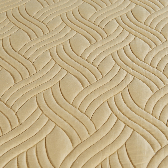 91家纺网 家纺一手货源 找家纺 沁童儿童用品店 2026新款全棉纯棉绗绣夹棉花床笠单件单床笠 驼色