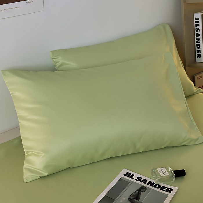 91家纺网 家纺一手货源 找家纺 缦绣阁家纺  2026新款夏季轻奢水洗冰丝四件套真丝简约纯色被罩被套学生宿舍三件套-洛可可系列 洛可可-纯果绿