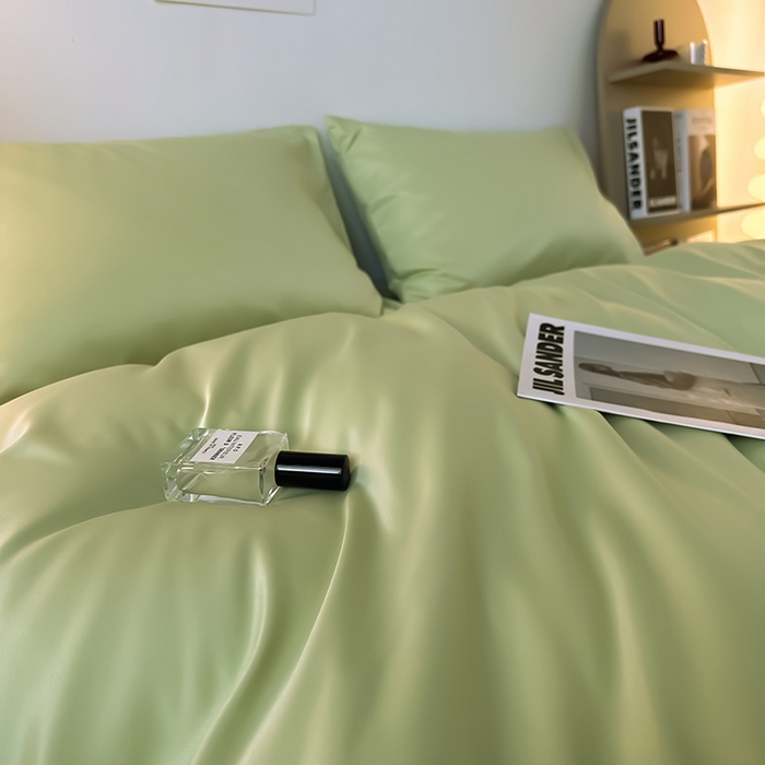 91家纺网 家纺一手货源 找家纺 缦绣阁家纺  2026新款夏季轻奢水洗冰丝四件套真丝简约纯色被罩被套学生宿舍三件套-洛可可系列 洛可可-纯果绿