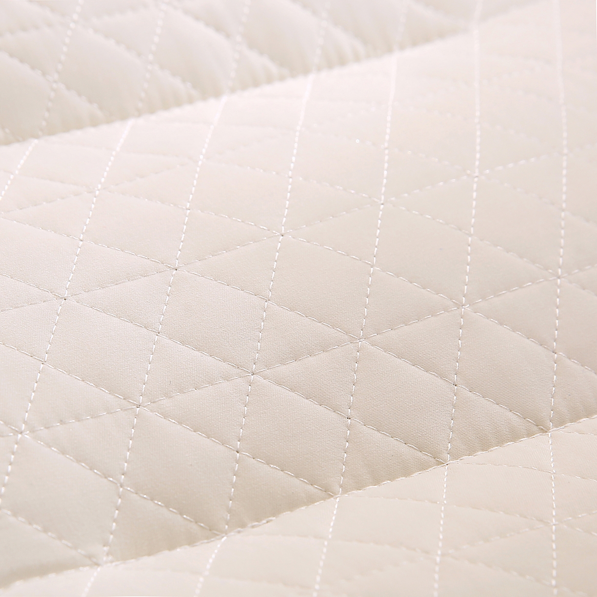 91家纺网 家纺一手货源 找家纺 橘夏家纺 2026新款8小时深睡眠刺绣款枕芯 立体分区透气家用助眠枕头芯 8小时深睡眠刺绣款-白色