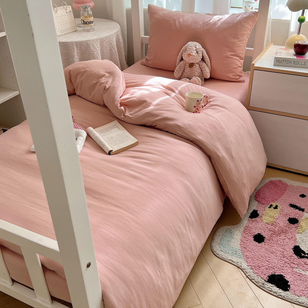 91家纺网 家纺一手货源 找家纺 缦绣阁家纺 2026新款亲肤水洗棉纯色四件套床单被罩被套单件学生宿舍上下铺单人三件套 纯色桃粉