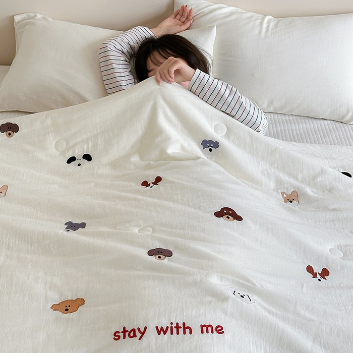 91家纺网 家纺一手货源 找家纺 （总）一加一 2026新款全棉双层纱刺绣大豆夏被-棉纱萌趣