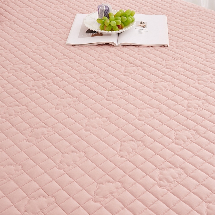 91家纺网 家纺一手货源 找家纺 沁童儿童用品店 2026新款全棉纯棉夹棉花边床裙系列 淡粉色