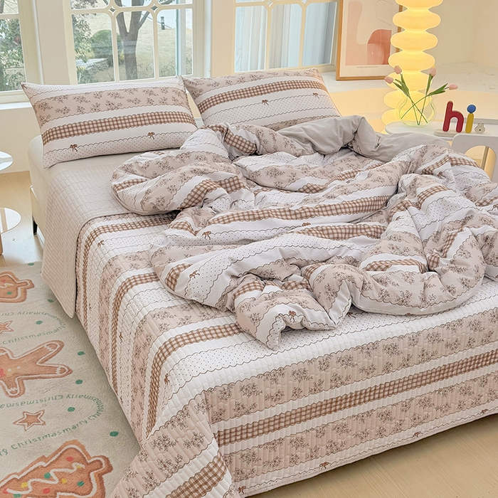 91家纺网 家纺一手货源 找家纺 悠米悠家 2026新款亲肤舒适木棉双层纱印花四件套 焦糖花境