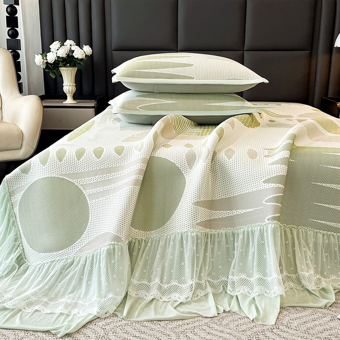 91家纺网 家纺一手货源 找家纺 宜派家纺 2026新款几何PE凉感丝床裙款凉席三件套 几何绿-床裙