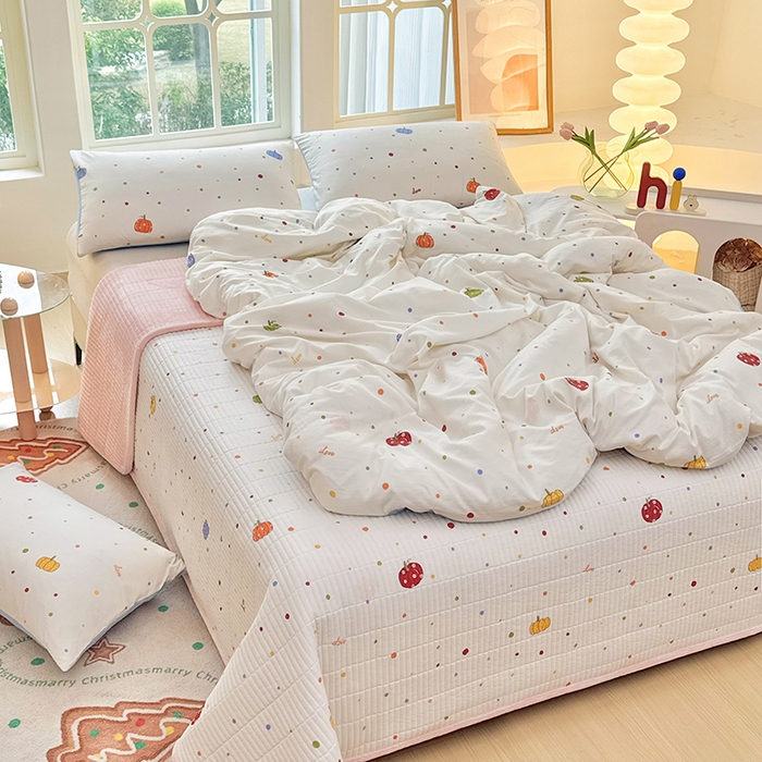 91家纺网 家纺一手货源 找家纺 悠米悠家 2026新款亲肤舒适木棉双层纱印花四件套 南瓜田园记