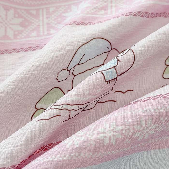 91家纺网 家纺一手货源 找家纺 悠米悠家 2026新款亲肤舒适木棉双层纱印花四件套 Kitty冬日甜梦