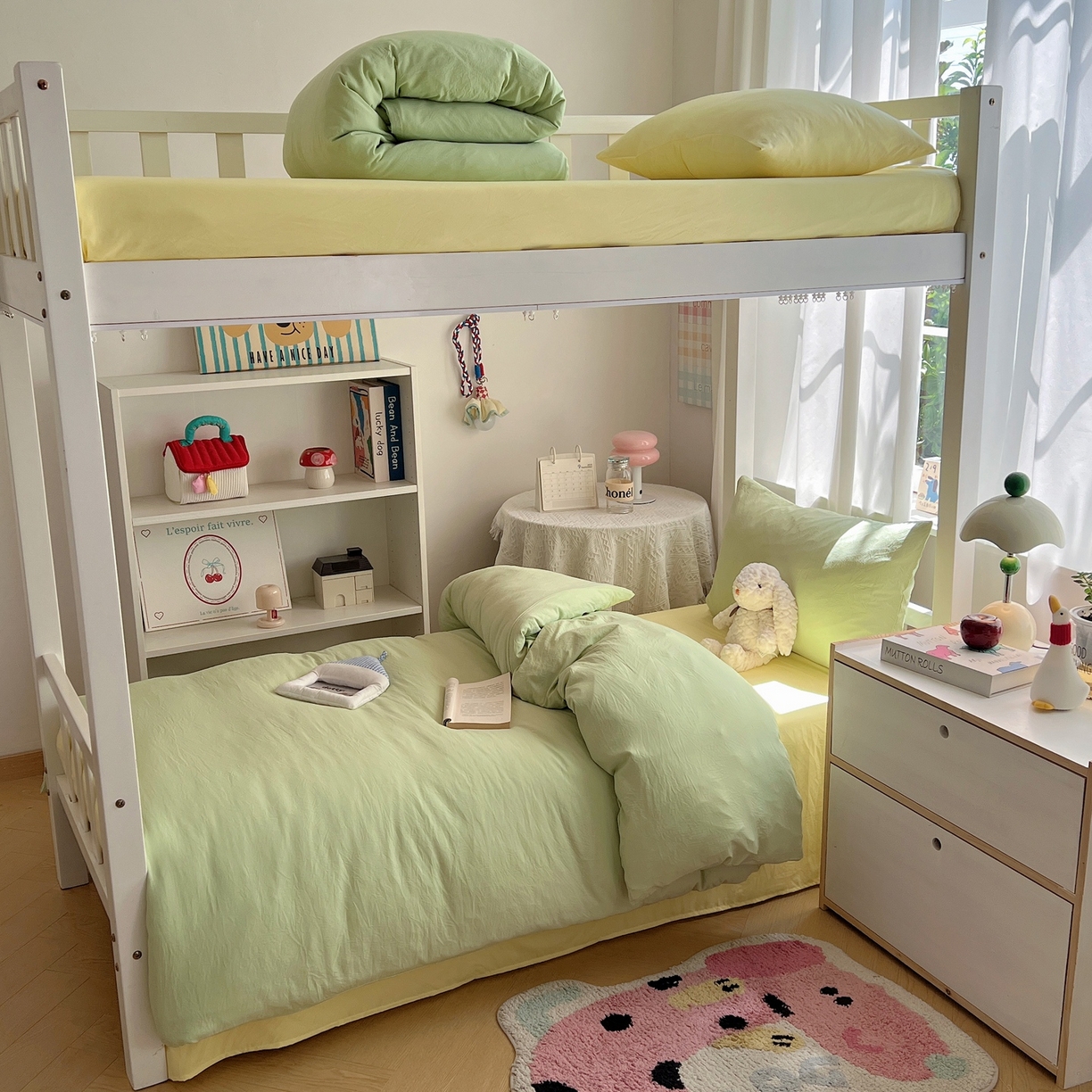 91家纺网 家纺一手货源 找家纺 缦绣阁家纺 2026新款亲肤水洗棉纯色四件套床单被罩被套单件学生宿舍上下铺单人三件套 果绿浅黄