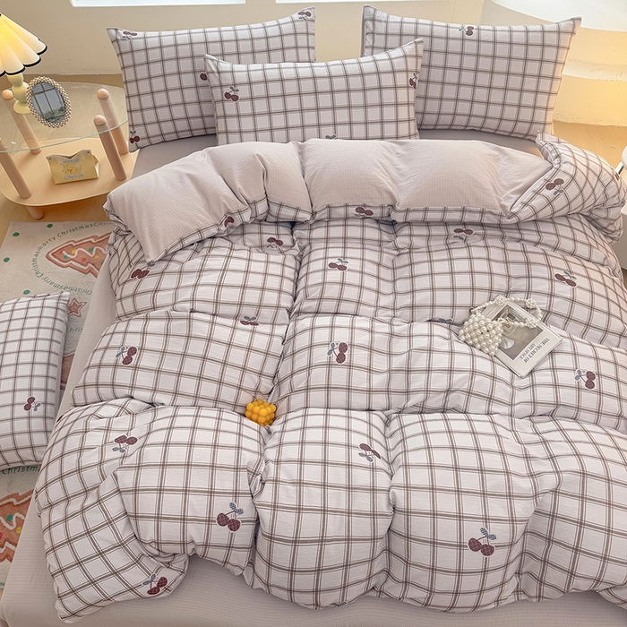 91家纺网 家纺一手货源 找家纺 悠米悠家 2026新款亲肤舒适木棉双层纱印花四件套 云樱格语