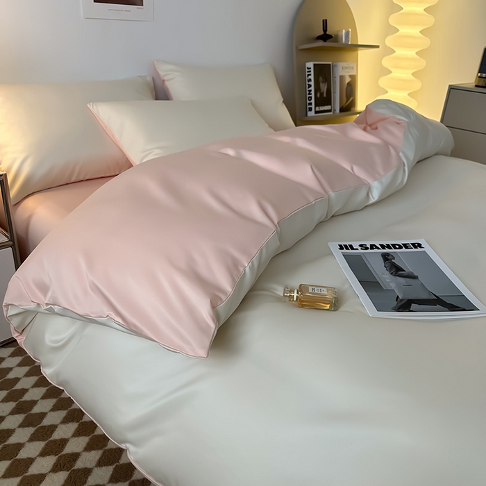 91家纺网 家纺一手货源 找家纺 缦绣阁家纺  2026新款夏季轻奢水洗冰丝四件套真丝简约纯色被罩被套学生宿舍三件套-洛可可系列 洛可可-奶昔粉