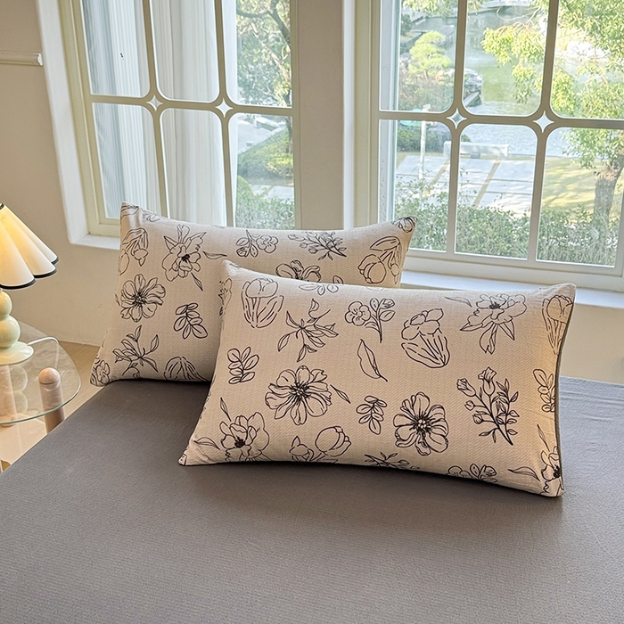 91家纺网 家纺一手货源 找家纺 悠米悠家 2026新款亲肤舒适木棉双层纱印花四件套 墨色花卉