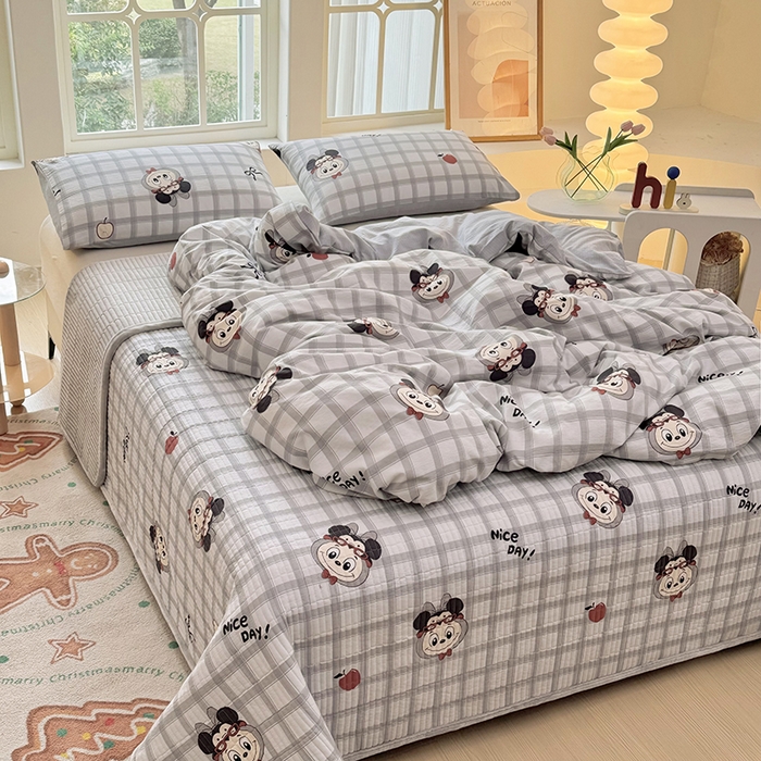 91家纺网 家纺一手货源 找家纺 悠米悠家 2026新款亲肤舒适木棉双层纱印花四件套 萌趣LABUBU