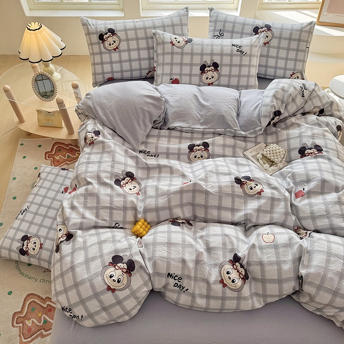 91家纺网 家纺一手货源 找家纺 悠米悠家 2026新款亲肤舒适木棉双层纱印花四件套 萌趣LABUBU