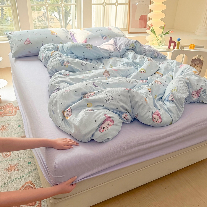 91家纺网 家纺一手货源 找家纺 悠米悠家 2026新款亲肤舒适木棉双层纱印花四件套 星梦精灵仔